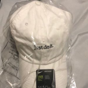 Nike heritage 86 cap